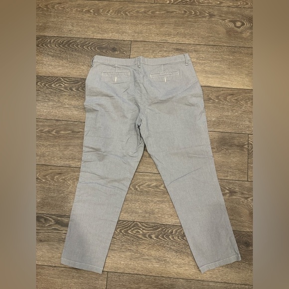 🎄GAP Khaki  Skinny Boyfriend Crop Pants SZ 12 Blue - Picture 2 of 3
